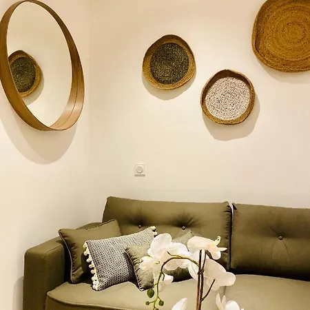 Majord'home - Le Valmy - Centre Apartment Lyon